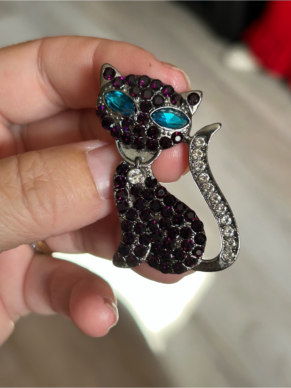4-$50 Cat Crystal Brooch Pin - Purple & Blue Sparkle